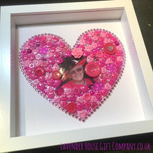 Load image into Gallery viewer, button art heart with personanlised photo